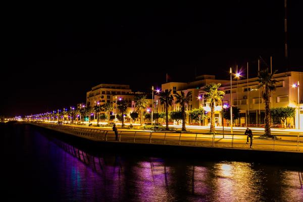 Local Cafes along the Corniche