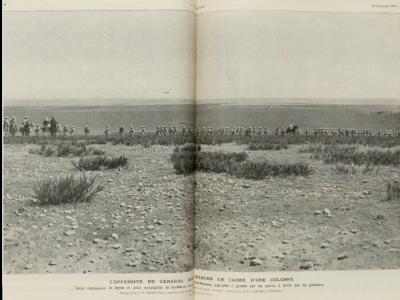 A black-and-white historical photograph showing a military column marching across an arid, scrubby landscape, with caption text identifying it as "L'OFFENSIVE DU GÉNÉRAL DRUDE" and "MARCHE EN CARRÉ D'UNE COLONNE".